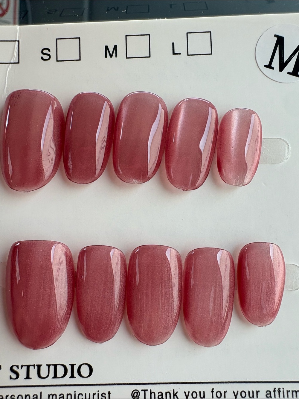 Press-On Nails Set in Shimmery Dusty Rose